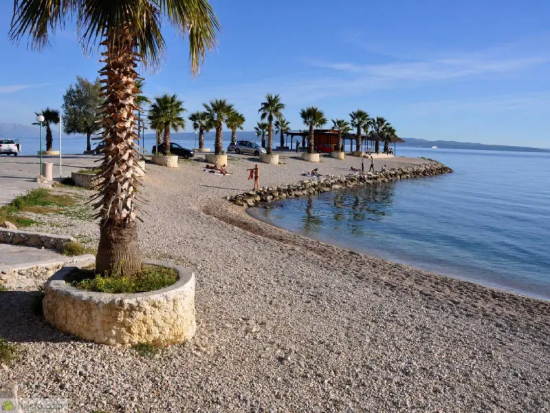 Kaštelet Beach